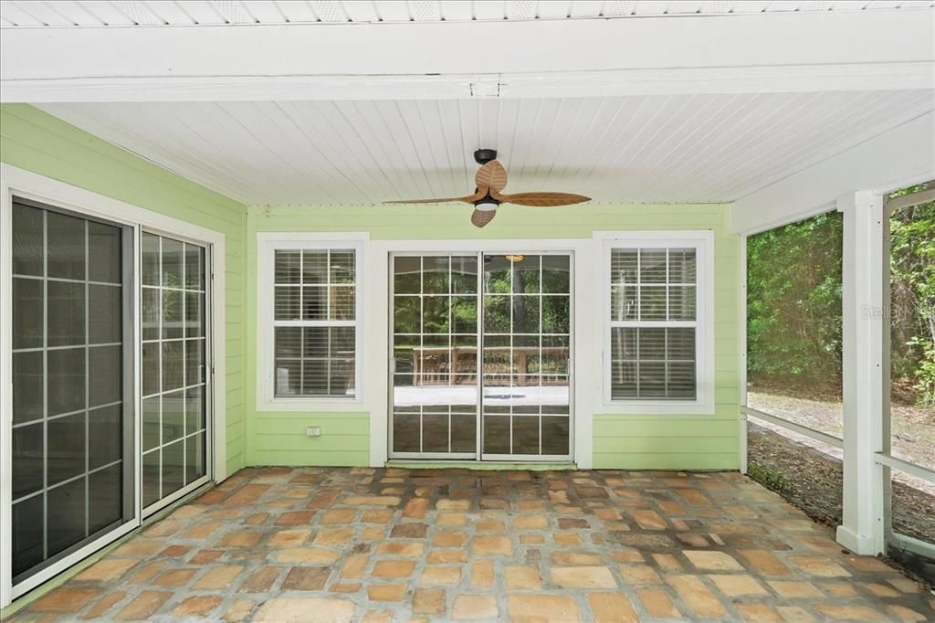En Venta: $599,900 (3 camas, 2 baños, 1852 Pies cuadrados)