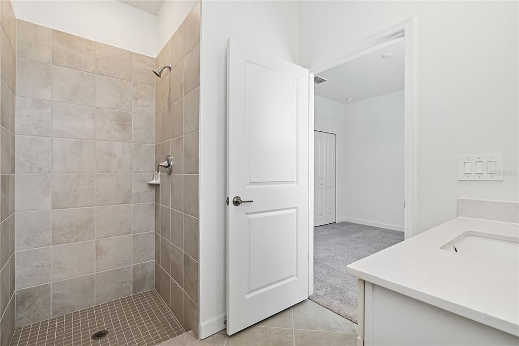 For Rent: $4,500 (3 beds, 3 baths, 2201 Square Feet)