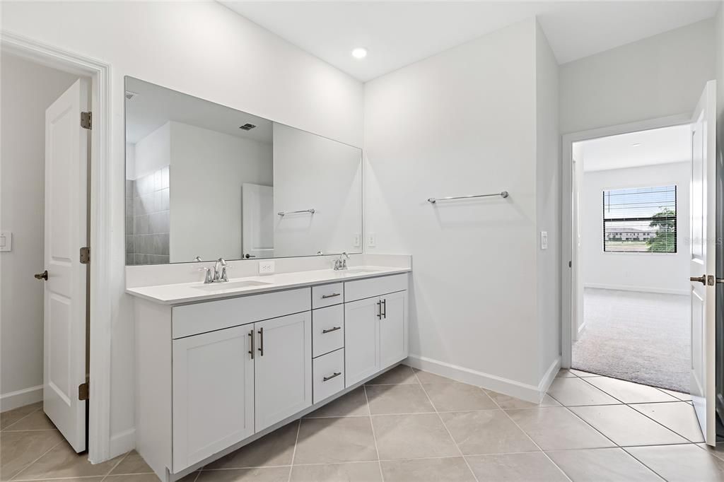 For Rent: $4,500 (3 beds, 3 baths, 2201 Square Feet)