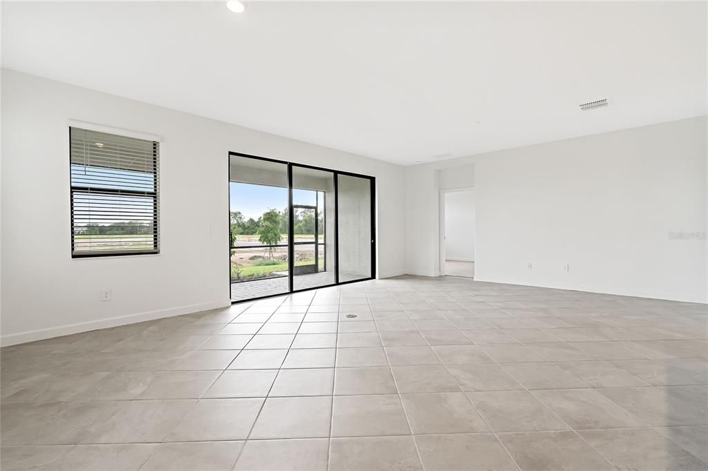 For Rent: $4,500 (3 beds, 3 baths, 2201 Square Feet)