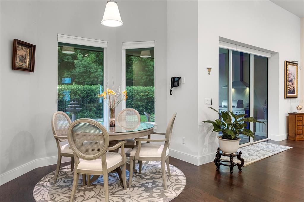 For Sale: $895,000 (4 beds, 3 baths, 2635 Square Feet)