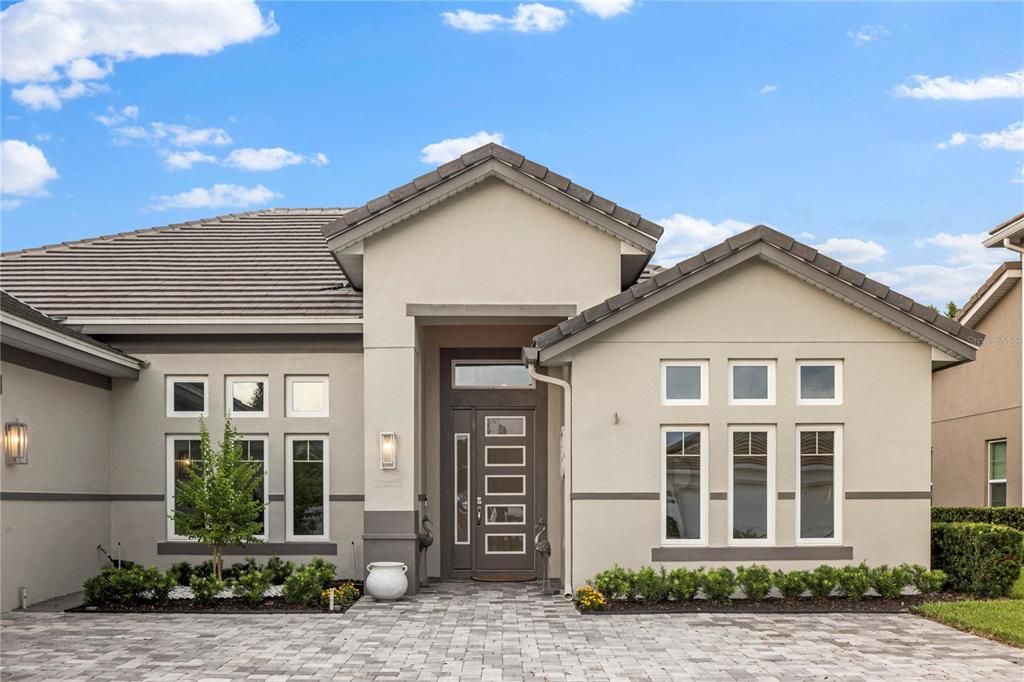 For Sale: $895,000 (4 beds, 3 baths, 2635 Square Feet)
