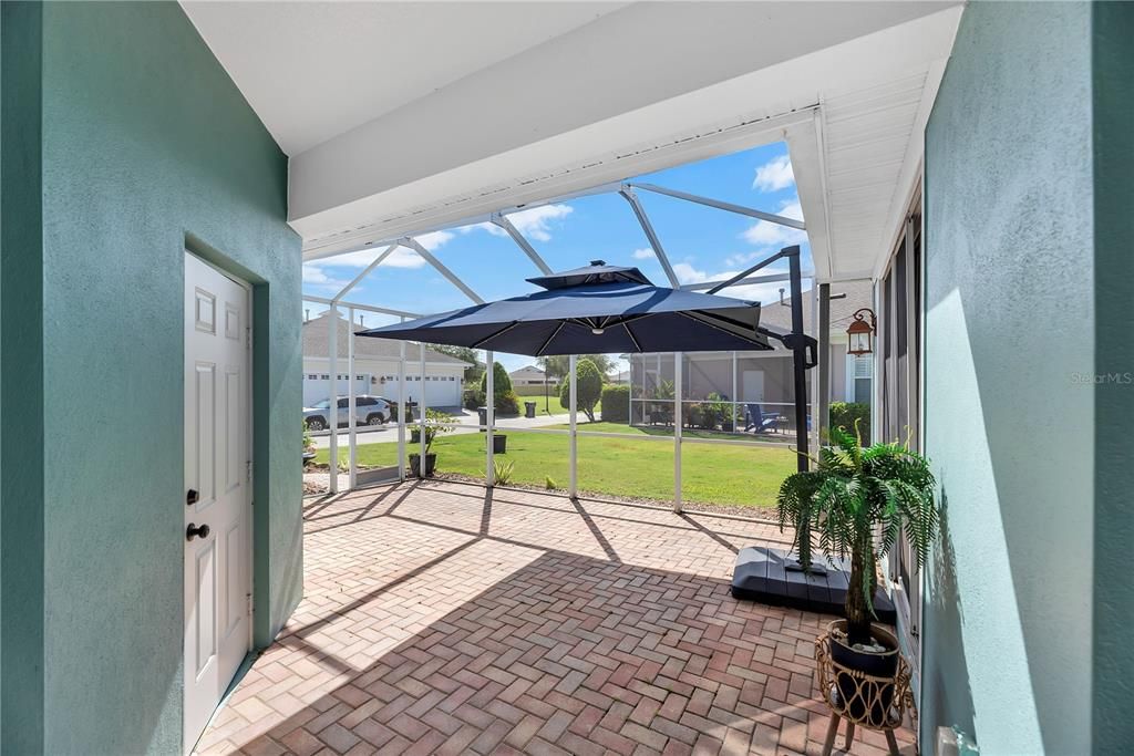 For Sale: $349,900 (3 beds, 2 baths, 1750 Square Feet)