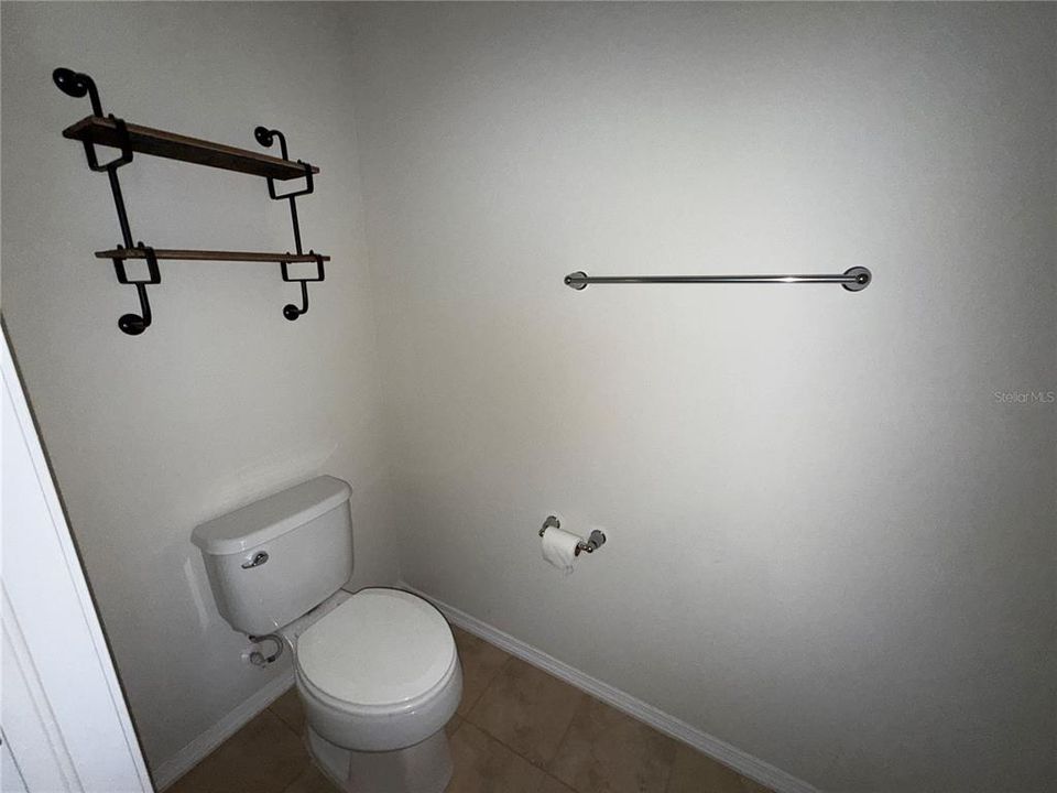 For Sale: $219,000 (2 beds, 2 baths, 1482 Square Feet)