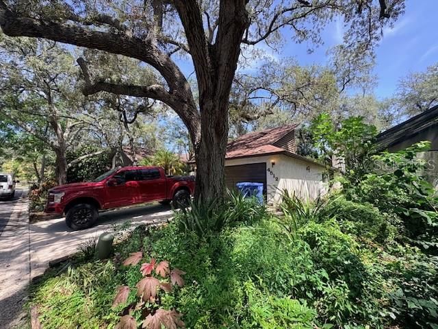 For Sale: $285,000 (3 beds, 2 baths, 1411 Square Feet)
