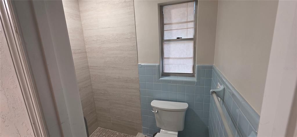 For Sale: $314,900 (2 beds, 2 baths, 1381 Square Feet)