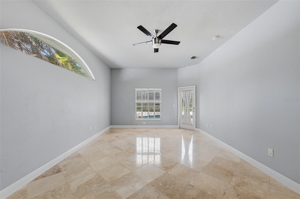 For Rent: $3,900 (3 beds, 2 baths, 2141 Square Feet)