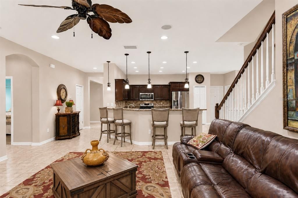 For Sale: $535,000 (4 beds, 3 baths, 2998 Square Feet)