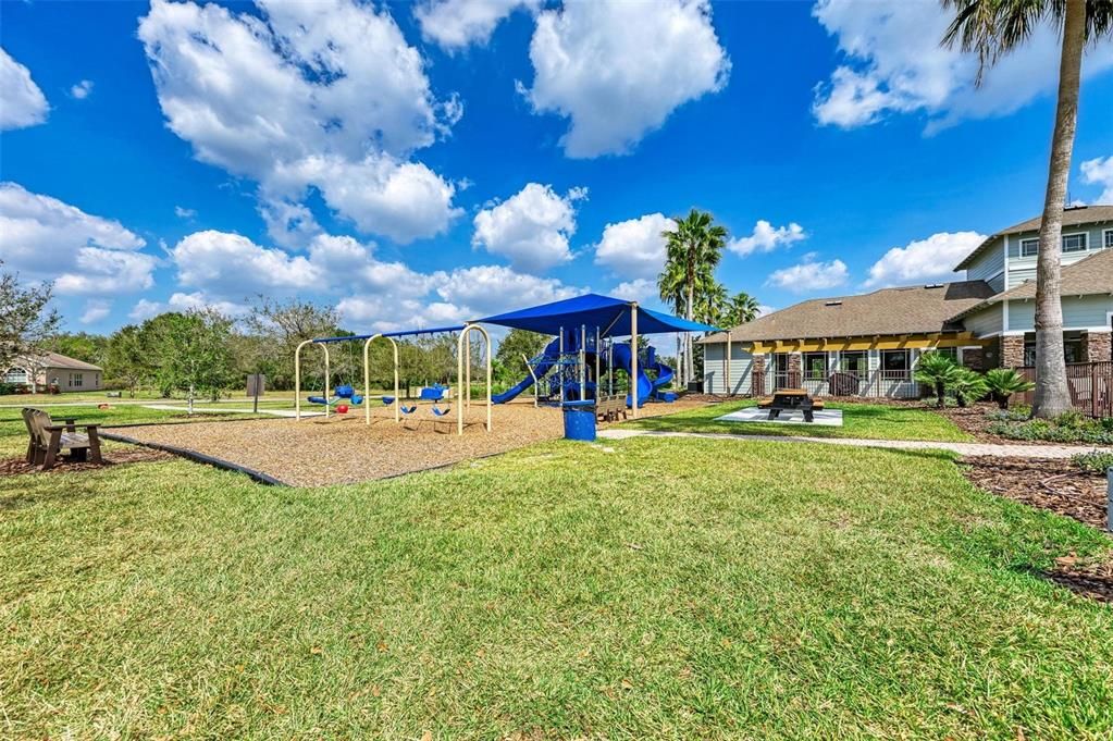 For Sale: $535,000 (4 beds, 3 baths, 2998 Square Feet)