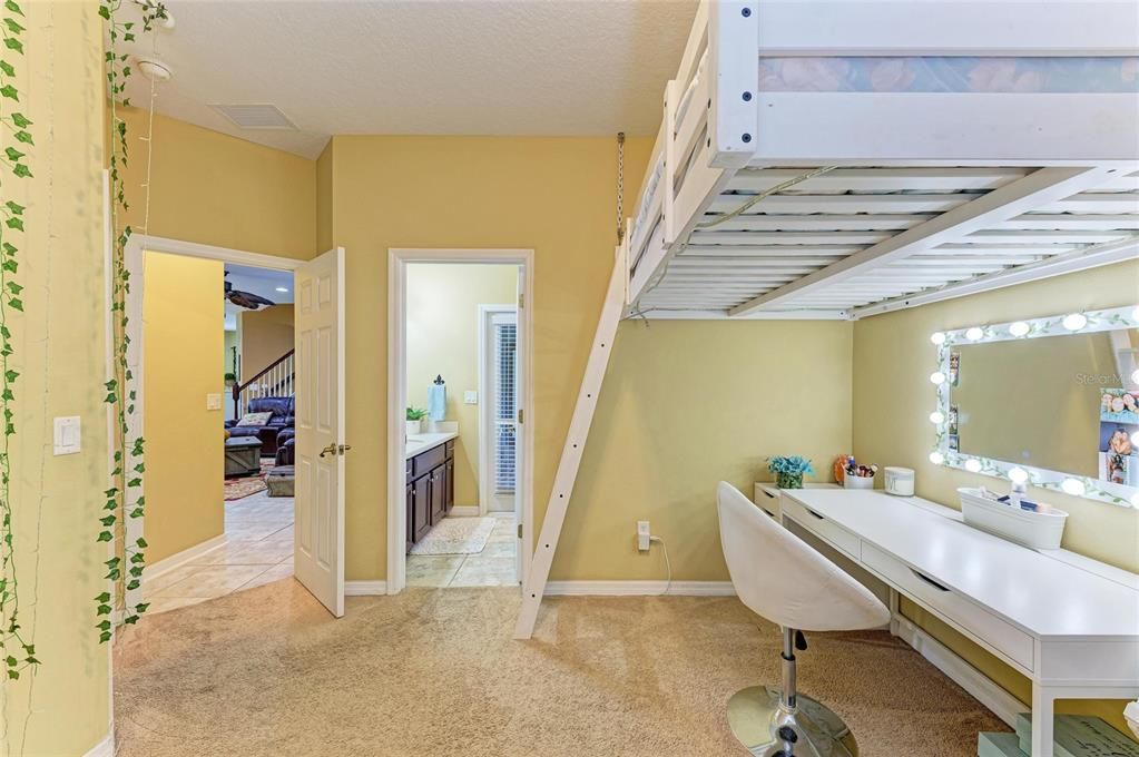 For Sale: $535,000 (4 beds, 3 baths, 2998 Square Feet)