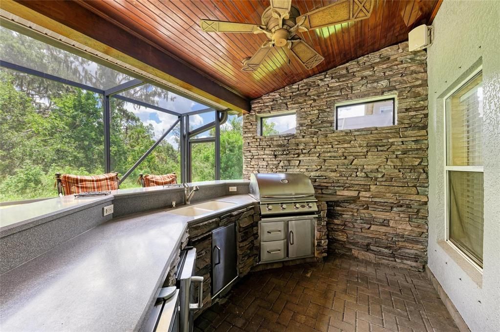 For Sale: $535,000 (4 beds, 3 baths, 2998 Square Feet)
