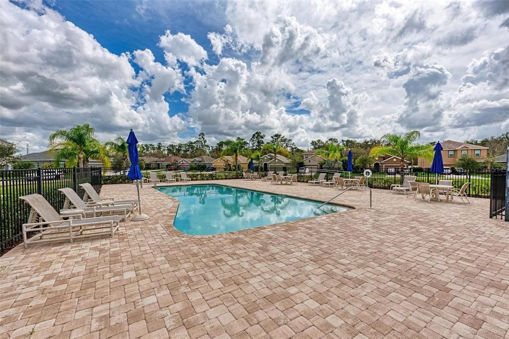For Sale: $535,000 (4 beds, 3 baths, 2998 Square Feet)