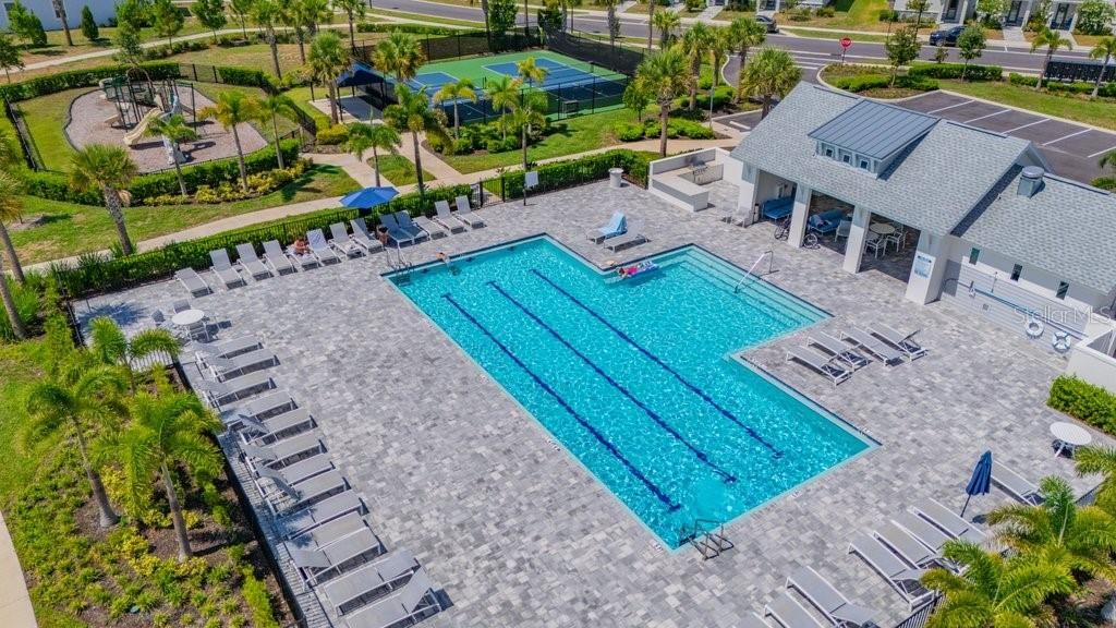 На продажу: $565,000 (3 спален, 2 ванн, 1743 Квадратных фут)