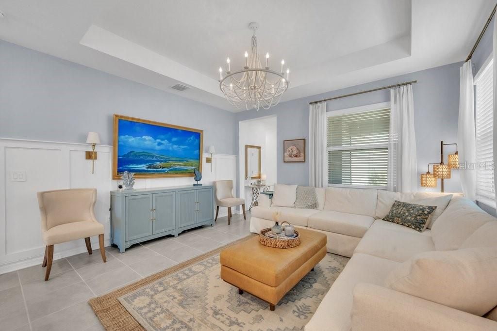 На продажу: $565,000 (3 спален, 2 ванн, 1743 Квадратных фут)
