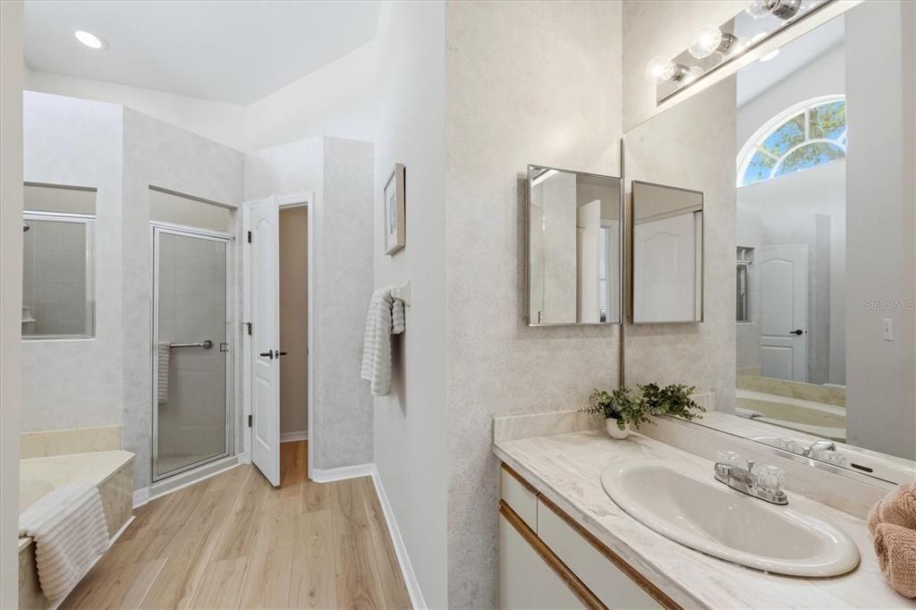 For Rent: $2,500 (2 beds, 2 baths, 1525 Square Feet)