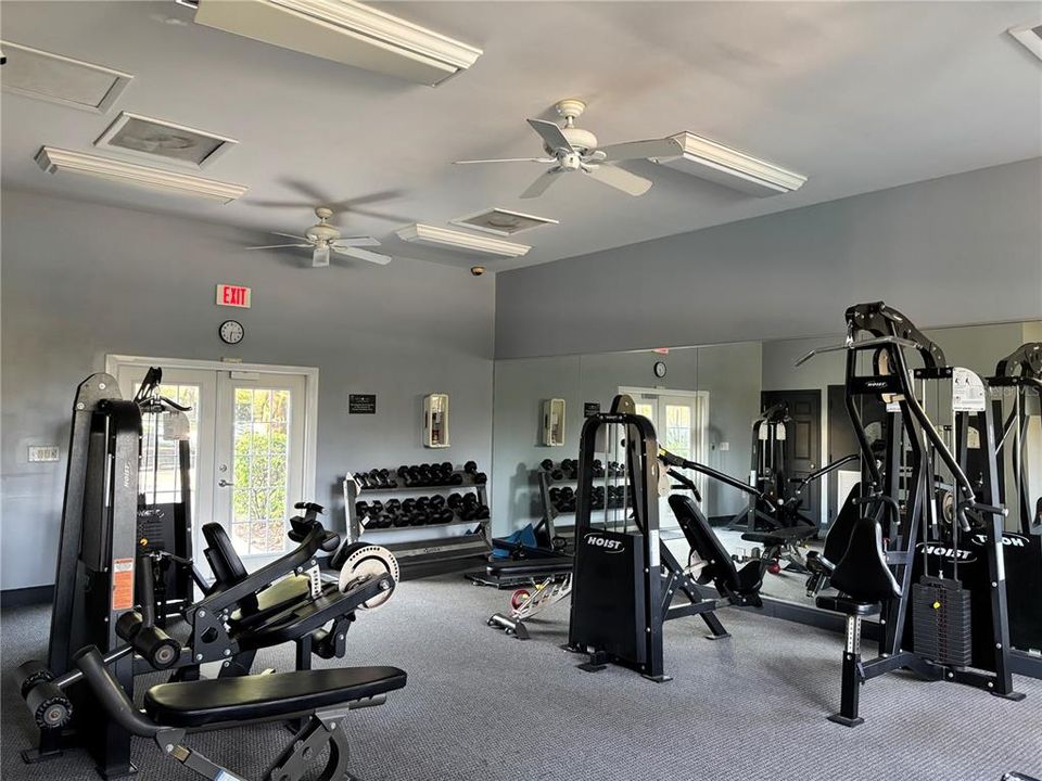 For Sale: $199,900 (3 beds, 2 baths, 1099 Square Feet)