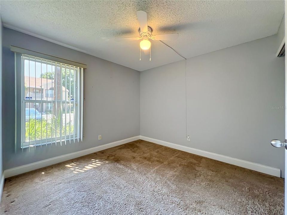 For Sale: $199,900 (3 beds, 2 baths, 1099 Square Feet)