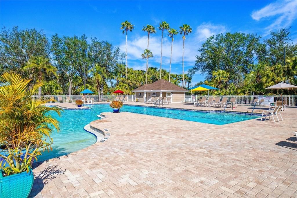 For Sale: $680,000 (2 beds, 2 baths, 1805 Square Feet)