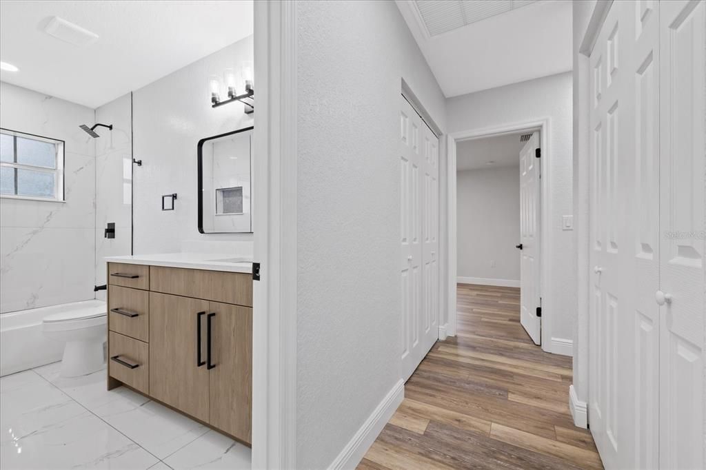 En Venta: $347,900 (3 camas, 2 baños, 1864 Pies cuadrados)