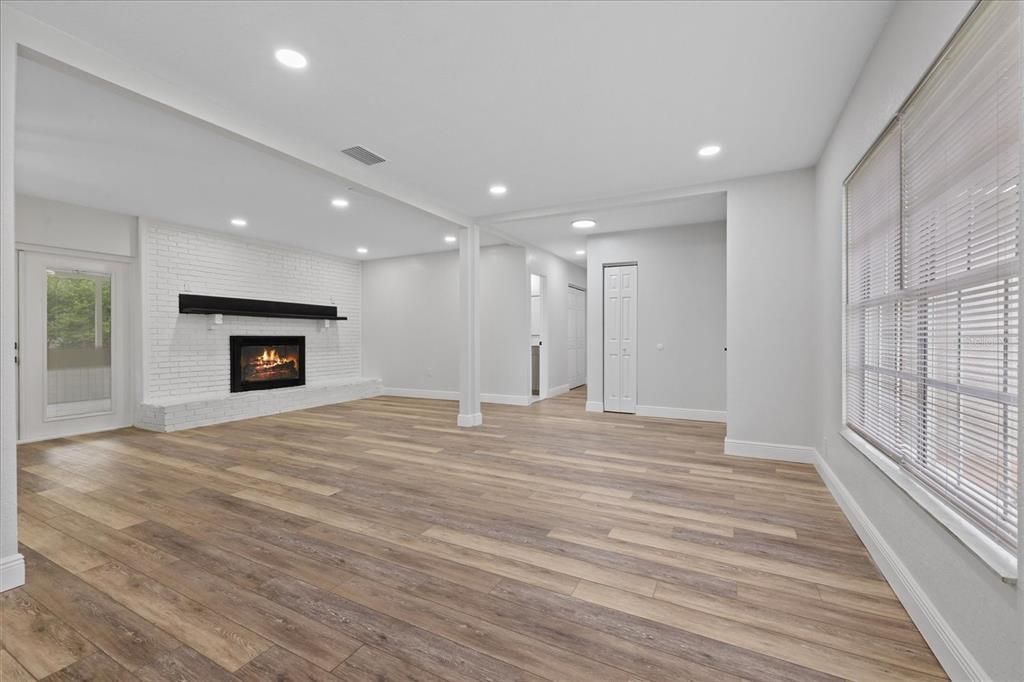 En Venta: $347,900 (3 camas, 2 baños, 1864 Pies cuadrados)
