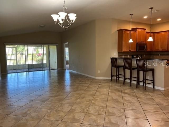 For Rent: $2,850 (3 beds, 2 baths, 1554 Square Feet)