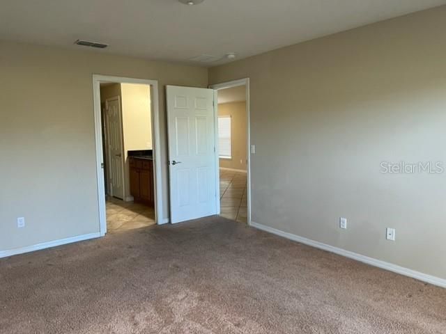 For Rent: $2,850 (3 beds, 2 baths, 1554 Square Feet)