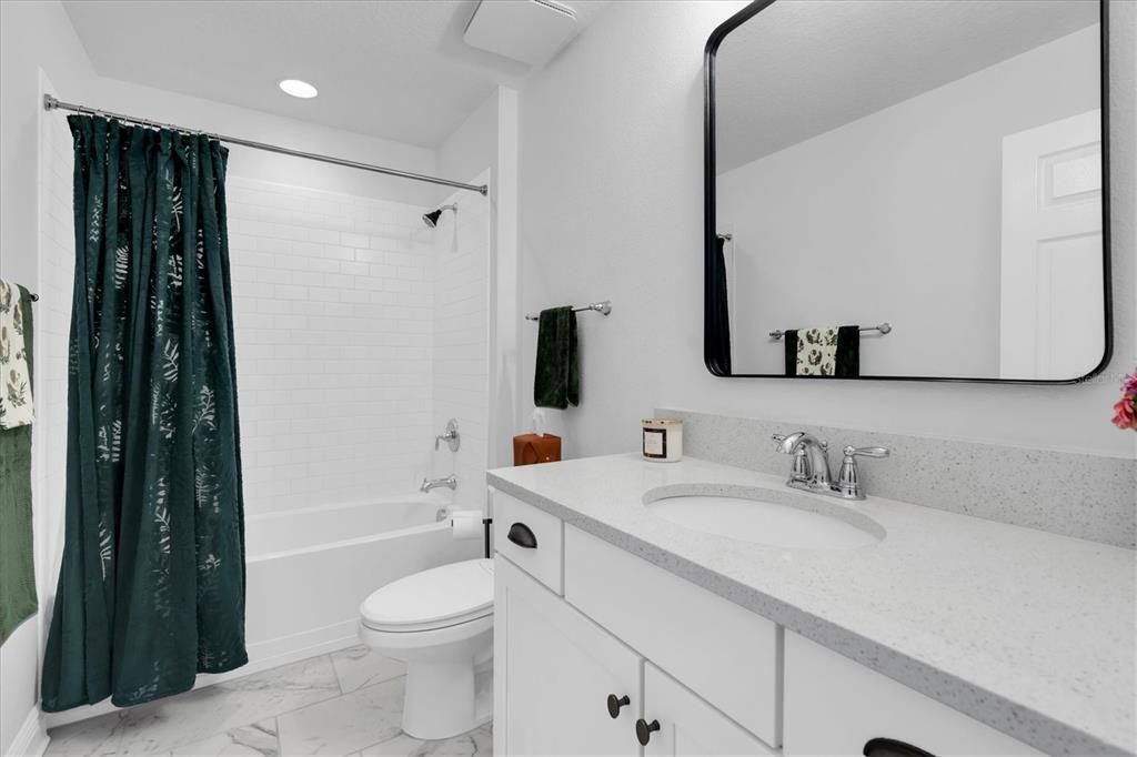 For Sale: $565,000 (3 beds, 2 baths, 2502 Square Feet)