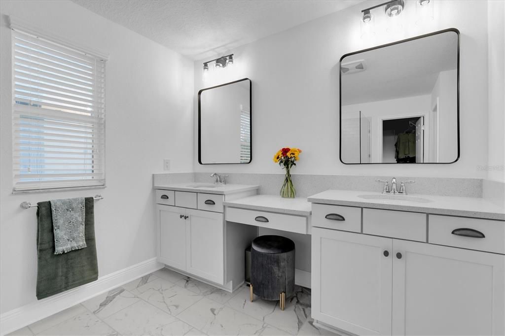 For Sale: $565,000 (3 beds, 2 baths, 2502 Square Feet)