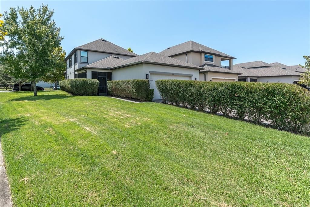 For Sale: $565,000 (3 beds, 2 baths, 2502 Square Feet)