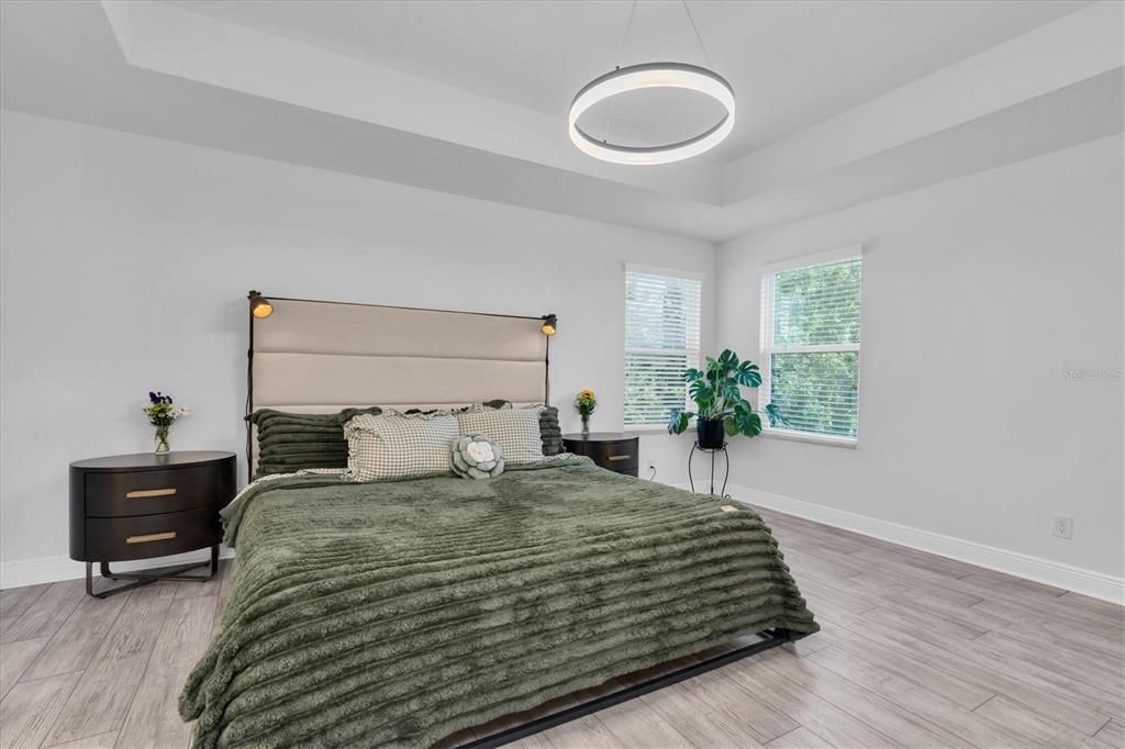 For Sale: $565,000 (3 beds, 2 baths, 2502 Square Feet)