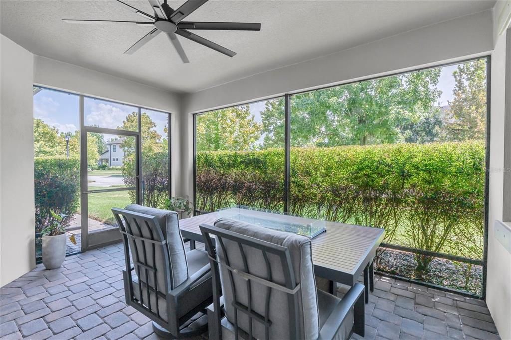 For Sale: $565,000 (3 beds, 2 baths, 2502 Square Feet)