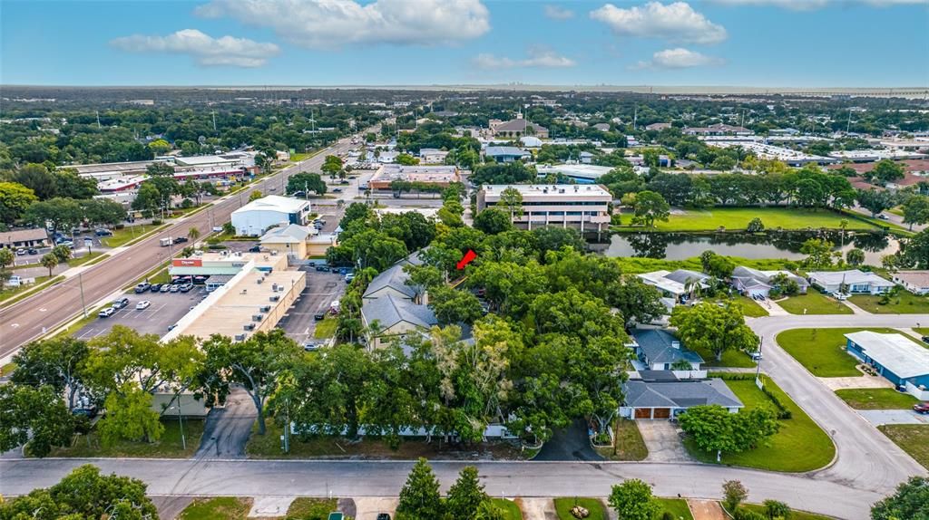 На продажу: $159,900 (2 спален, 1 ванн, 948 Квадратных фут)
