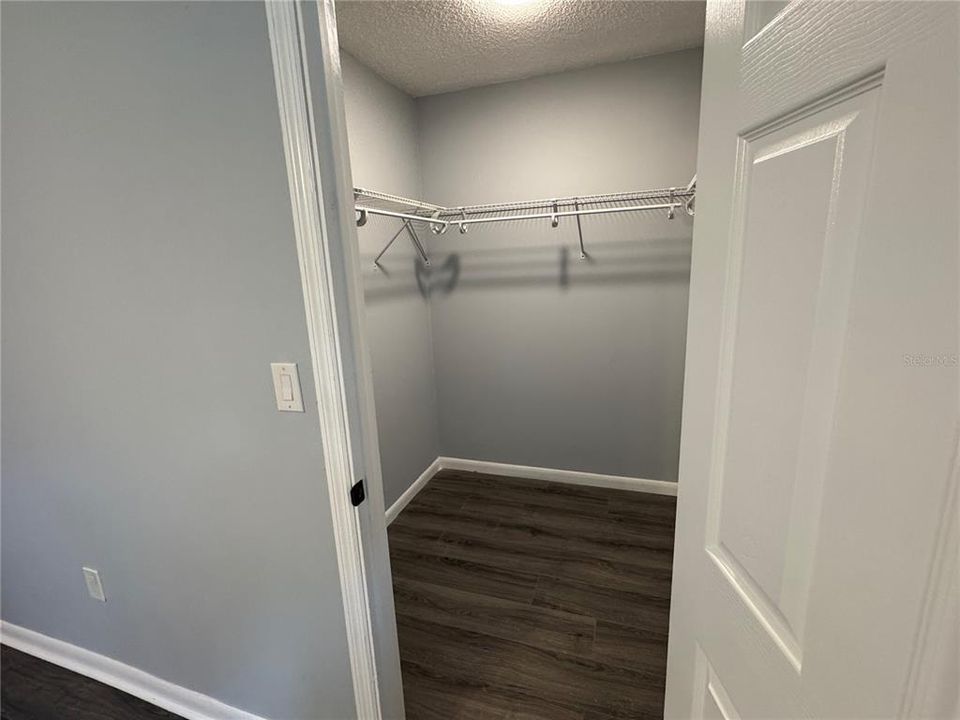 En Venta: $419,900 (3 camas, 2 baños, 1208 Pies cuadrados)
