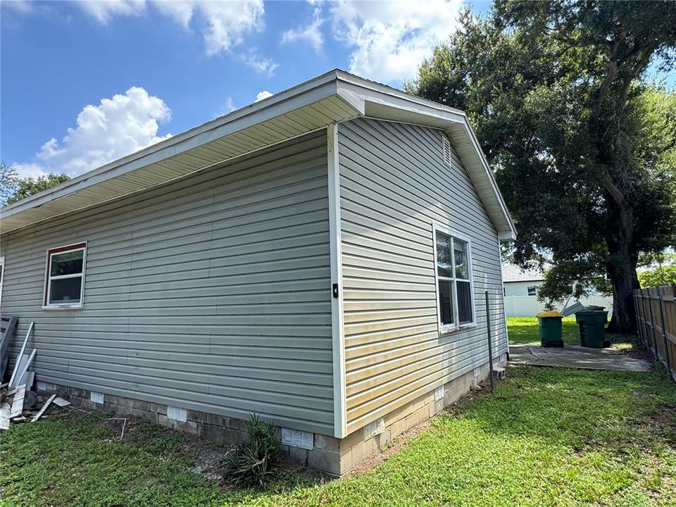 En Venta: $419,900 (3 camas, 2 baños, 1208 Pies cuadrados)