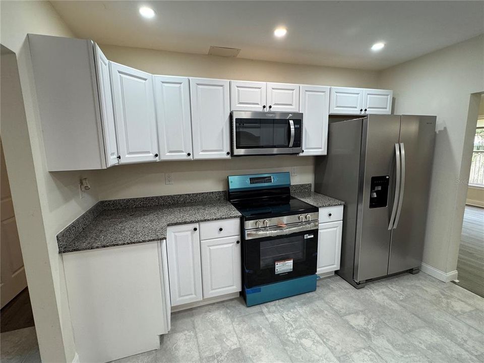 En Venta: $419,900 (3 camas, 2 baños, 1208 Pies cuadrados)