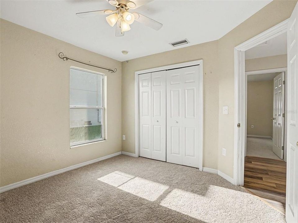 For Sale: $300,000 (3 beds, 2 baths, 1685 Square Feet)