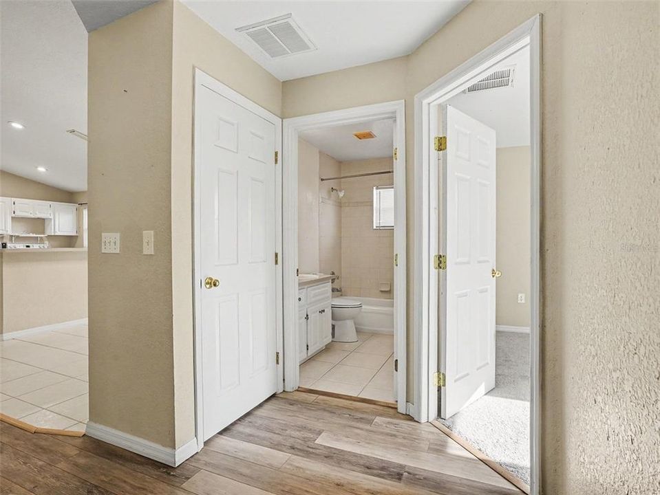 For Sale: $300,000 (3 beds, 2 baths, 1685 Square Feet)