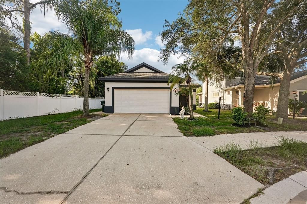 For Sale: $429,900 (3 beds, 2 baths, 1470 Square Feet)
