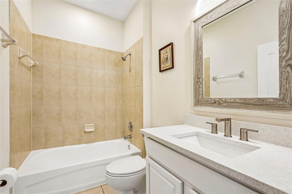 For Sale: $429,900 (3 beds, 2 baths, 1470 Square Feet)