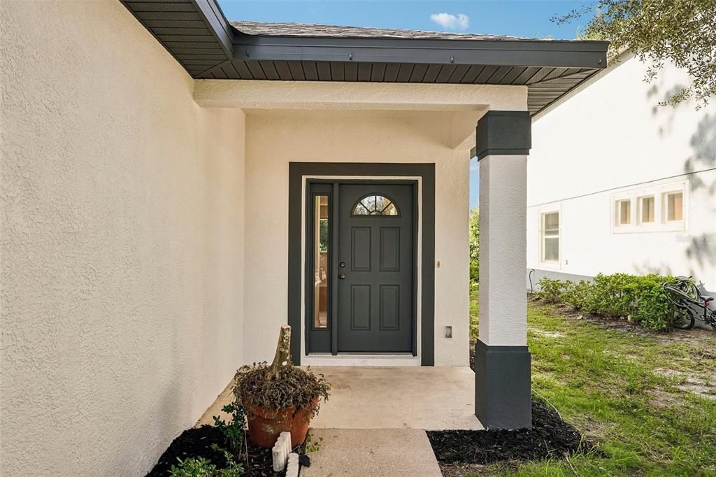 For Sale: $429,900 (3 beds, 2 baths, 1470 Square Feet)