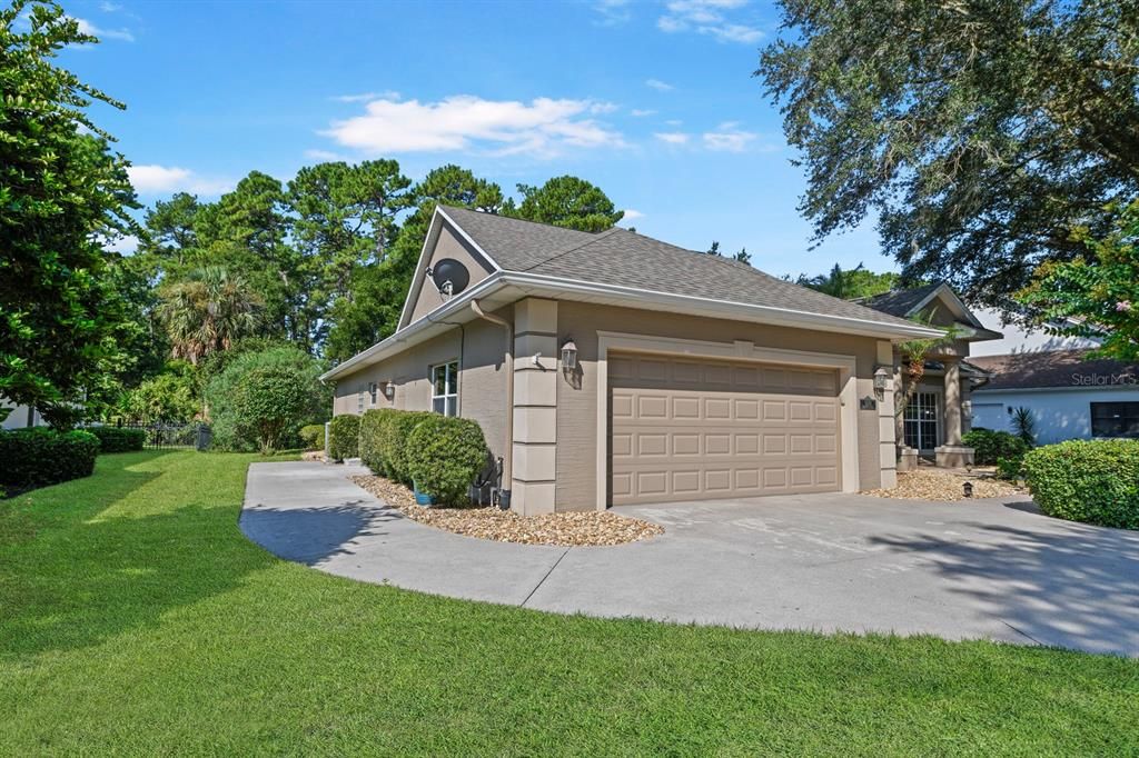 For Sale: $659,900 (3 beds, 2 baths, 2509 Square Feet)