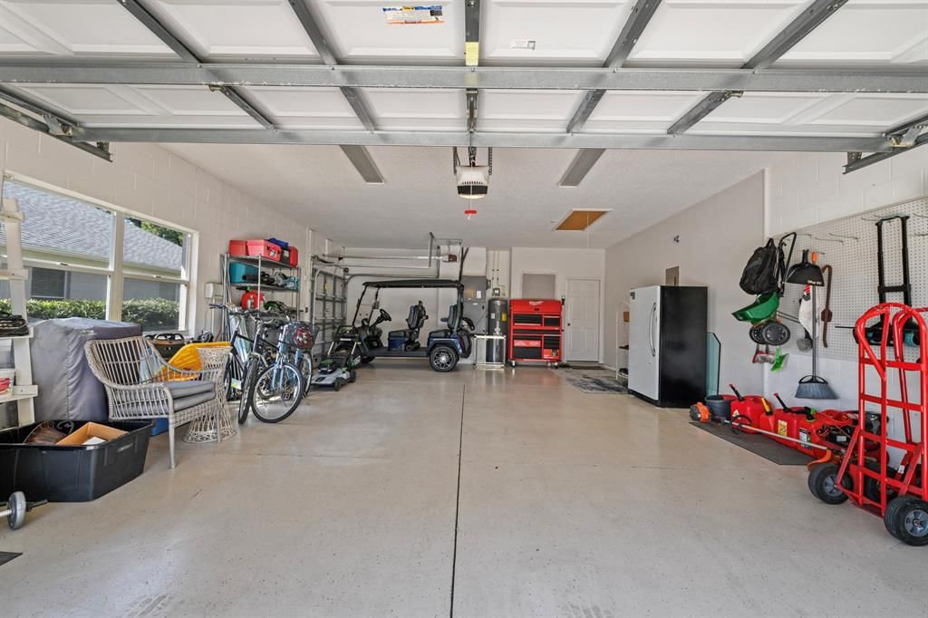 For Sale: $659,900 (3 beds, 2 baths, 2509 Square Feet)