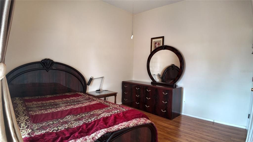 For Sale: $385,000 (3 beds, 2 baths, 1984 Square Feet)