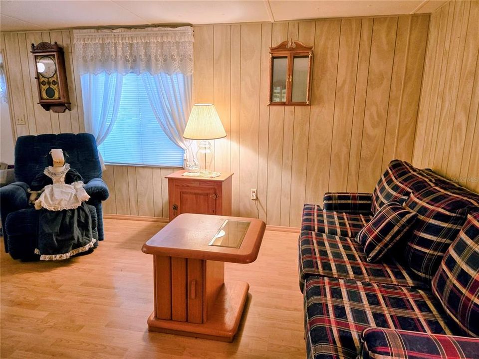 En Venta: $76,000 (2 camas, 1 baños, 784 Pies cuadrados)