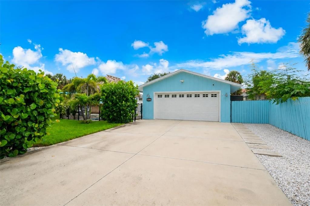 En Venta: $1,675,000 (3 camas, 2 baños, 1856 Pies cuadrados)