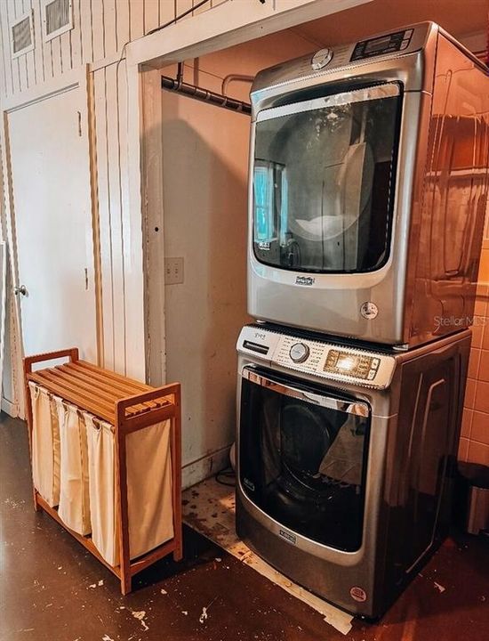 На продажу: $334,900 (3 спален, 2 ванн, 1658 Квадратных фут)