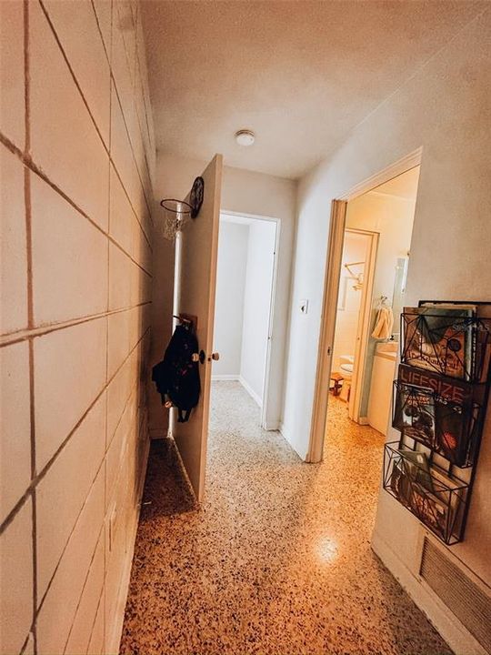 На продажу: $334,900 (3 спален, 2 ванн, 1658 Квадратных фут)