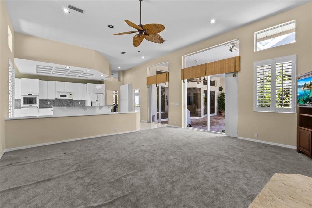 En Venta: $1,650,000 (4 camas, 3 baños, 3993 Pies cuadrados)