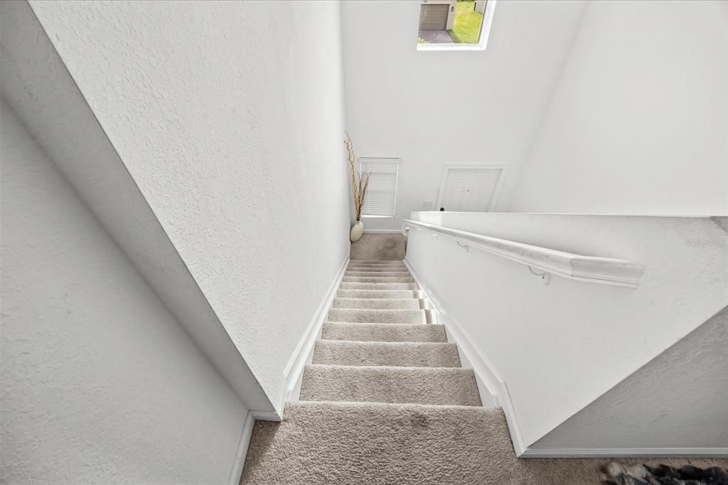En Venta: $392,999 (5 camas, 2 baños, 2326 Pies cuadrados)
