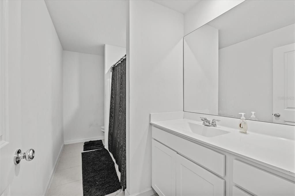 En Venta: $392,999 (5 camas, 2 baños, 2326 Pies cuadrados)